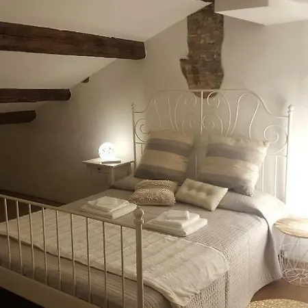 La Casa Sui Portici