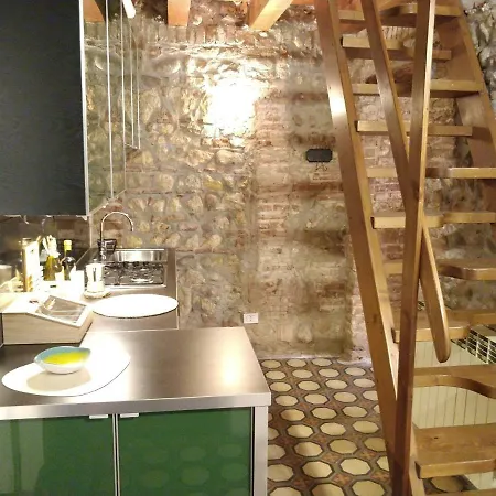 La Casa Sui Portici * Werona