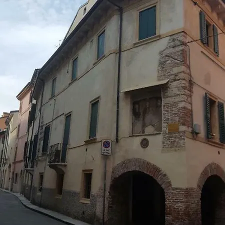 公寓 La Casa Sui Portici *