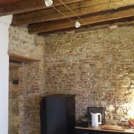 La Casa Sui Portici 公寓 *