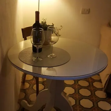 公寓 La Casa Sui Portici 维罗纳